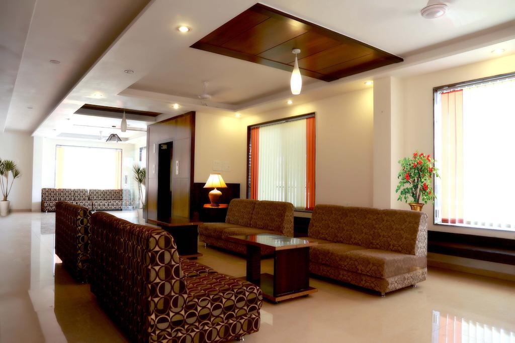 Hotel Sai Ramanand Shirdi Eksteriør bilde