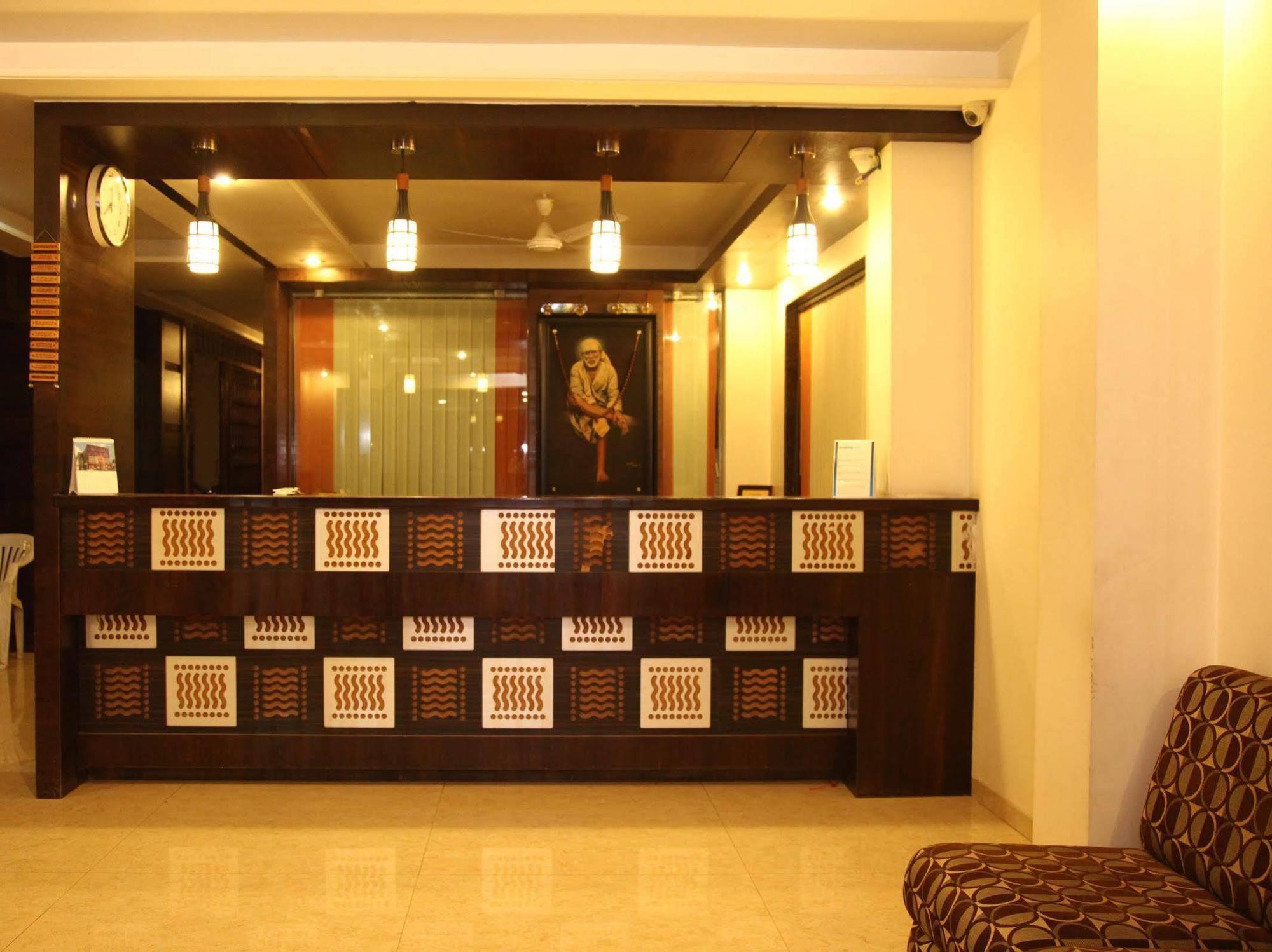 Hotel Sai Ramanand Shirdi Eksteriør bilde